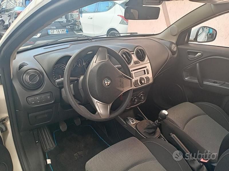 Usata Alfa Romeo MiTo Distinctive 79 CV (58 kW) 2010 Bianco Utilitaria