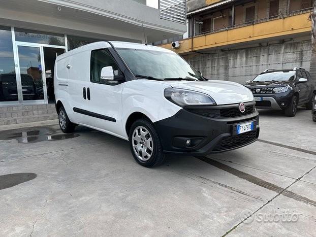 Usato 2019 Fiat Doblò 1.4 CNG_Hybrid 120 CV (9.900 €)