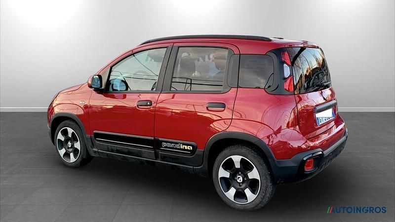 Usata Fiat Panda Cross Cross 69 CV (50 kW) 2025 Rosso Utilitaria