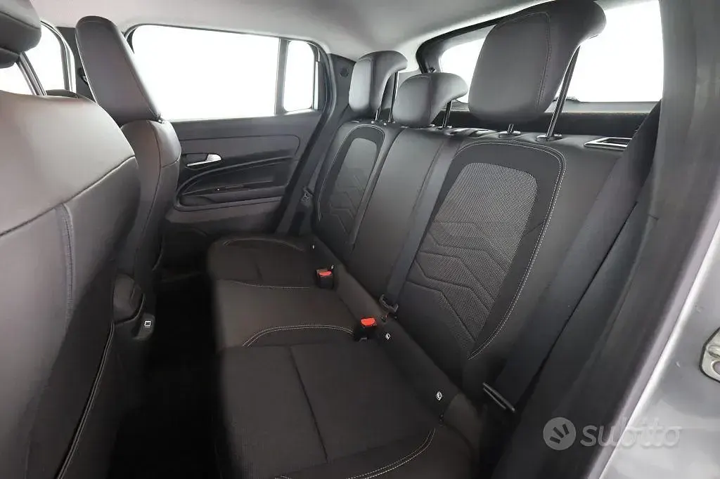 Usata Jeep Avenger Altitude 101 CV (74 kW) 2024 SUV