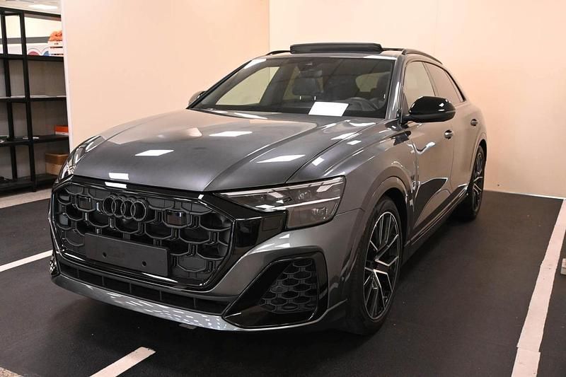 Usata Audi Q8 e-tron 209 kW (285 CV) 2025 Grigio SUV