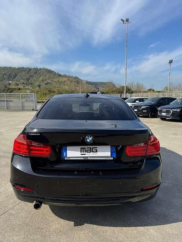 Usata BMW 318 Sport Line 143 CV (105 kW) 2016 Other Berlina