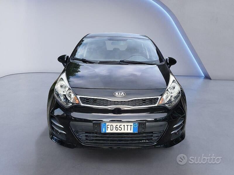 Usata Kia Rio Active 85 CV (62 kW) 2016 Nero Utilitaria