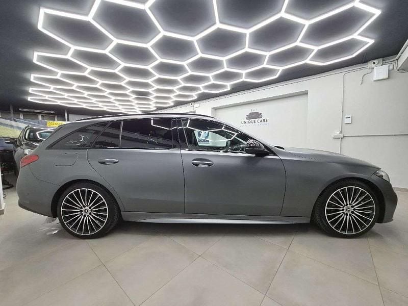 Usata Mercedes C300e Premium 265 CV (194 kW) 2022 Grigio Station wagon