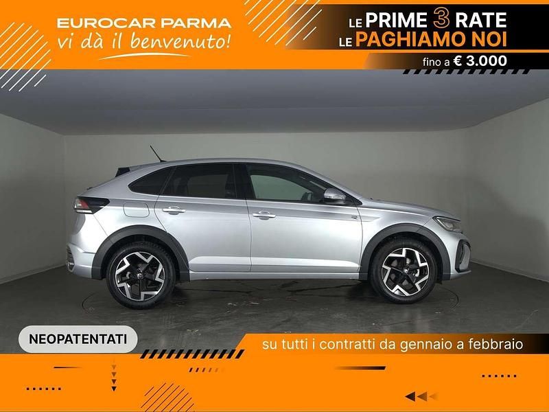 Usata VW Taigo R-line 116 CV (85 kW) 2025 Reflex silver metallizzato SUV