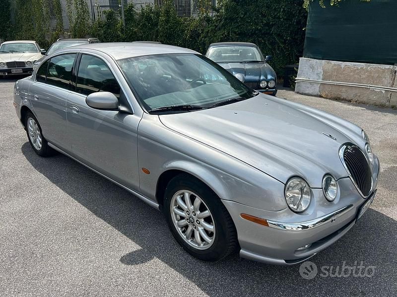 Usata Jaguar S-Type Executive 2002 Grigio Berlina