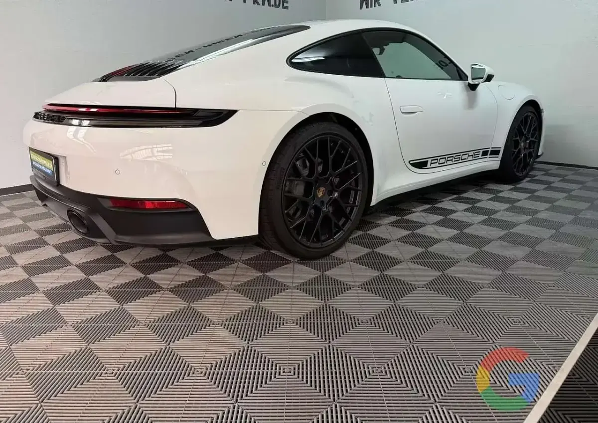 Usata Porsche 911 Carrera 394 CV (289 kW) 2024 Bianco Coupé