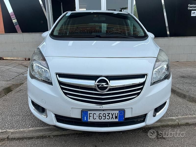 Usata Opel Meriva Cosmo 120 CV (88 kW) 2016 Bianco Monovolume