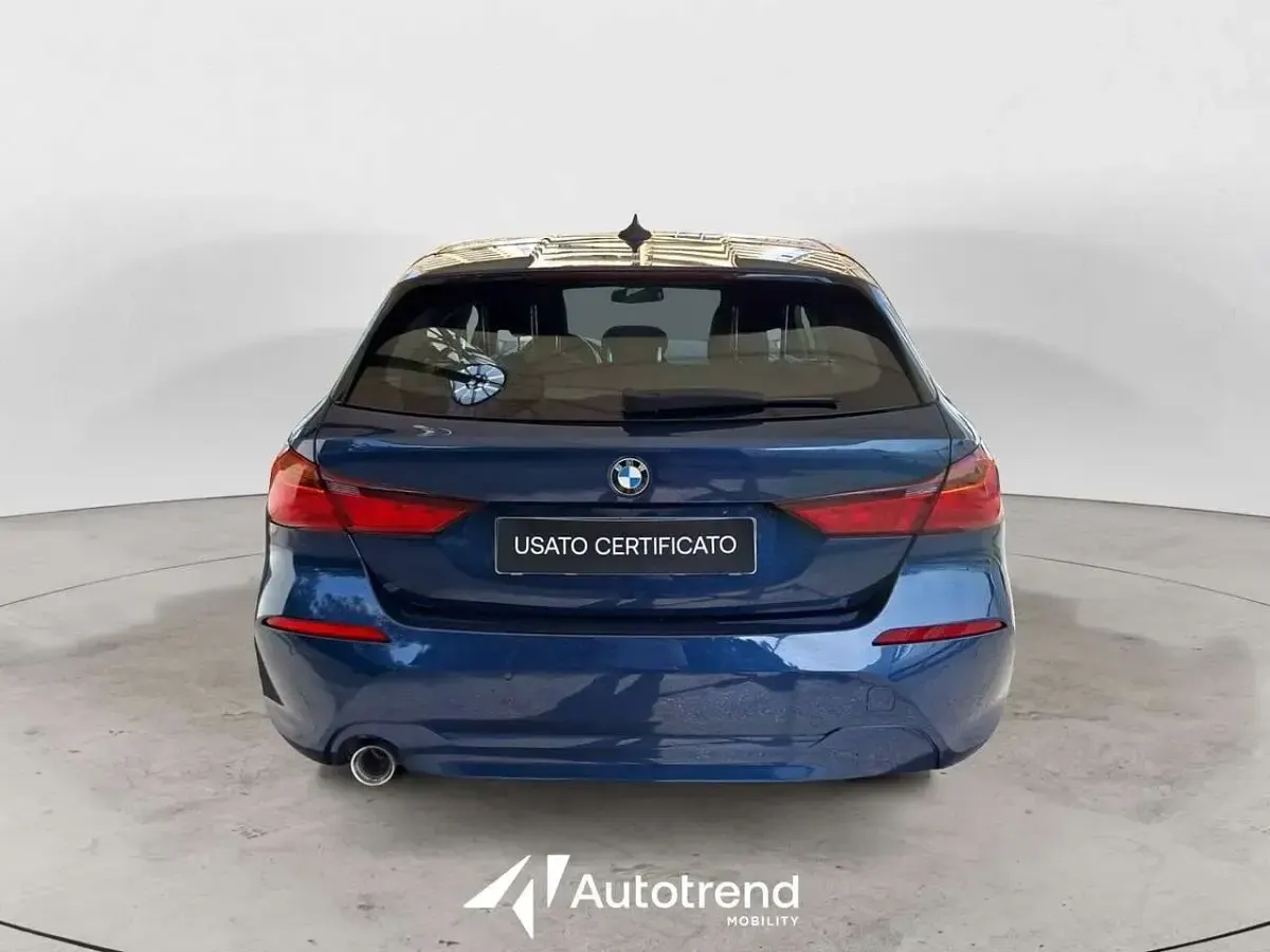 Usata BMW 116 Advantage 116 CV (85 kW) 2021 Blu Utilitaria