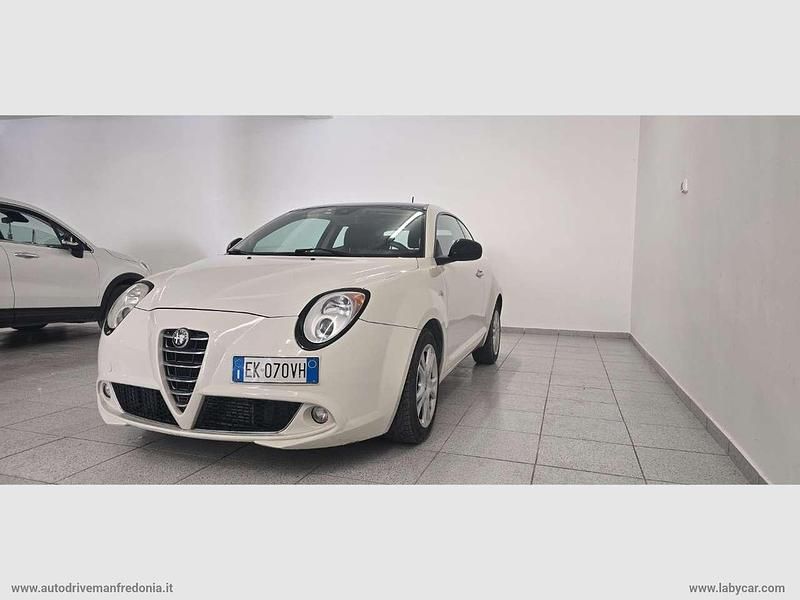 Usata Alfa Romeo MiTo Distinctive 90 CV (66 kW) 2011 Bianco Utilitaria