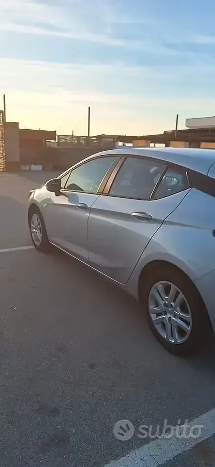 Occasion Opel Astra 110 ch (80 kW) 2016 Gris Berline