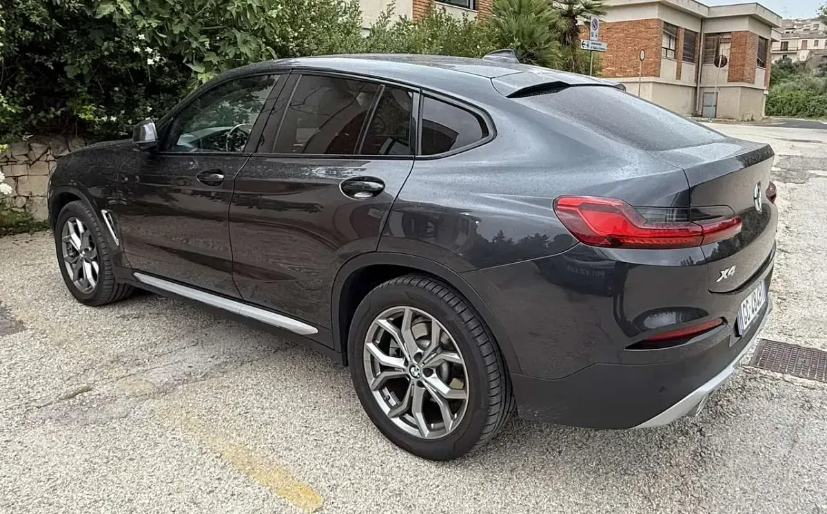 Usata BMW X4 190 CV (139 kW) 2020 SUV