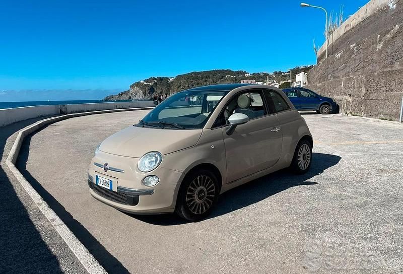 Usata Fiat 500 Lounge 75 CV (55 kW) 2012 Berlina