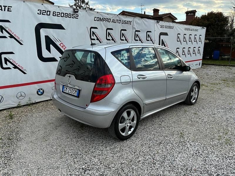 Usata Mercedes A200 140 CV (102 kW) 2007 Grigio Berlina