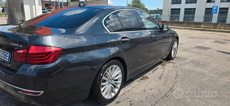 Usata BMW 520 Luxury Line 2016 Nero Berlina