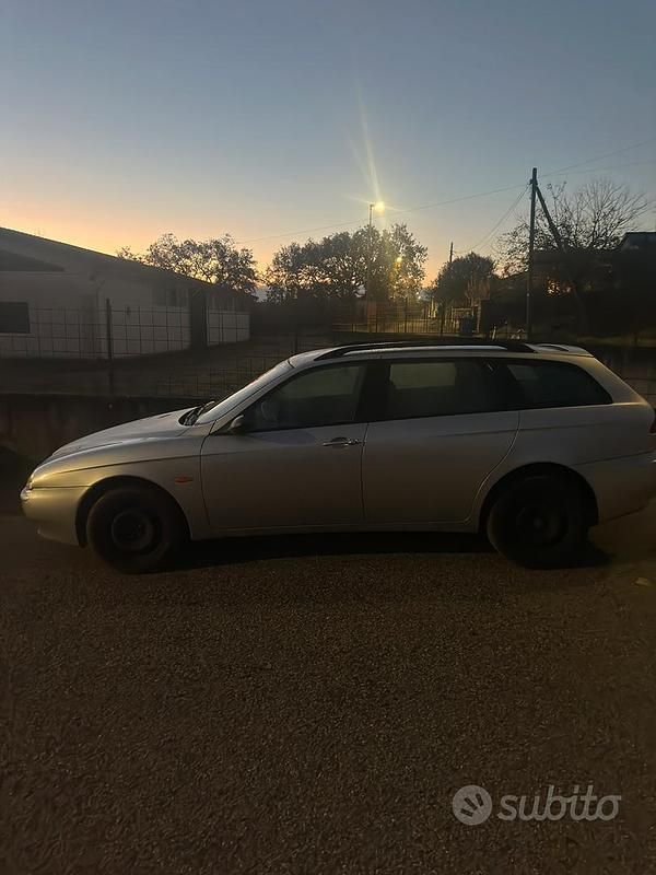 Usata Alfa Romeo 156 116 CV (85 kW) 2002 Grigio Station wagon