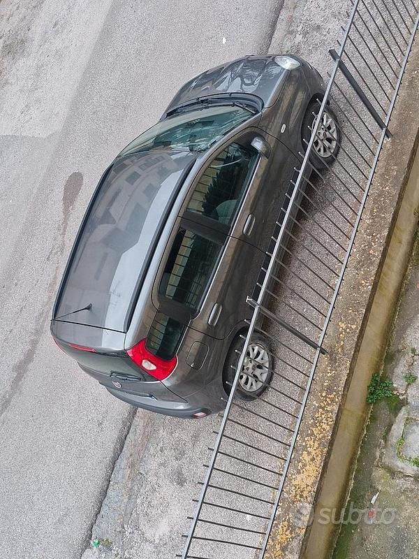 Usata Fiat Panda 70 CV (51 kW) 2018 Grigio Utilitaria