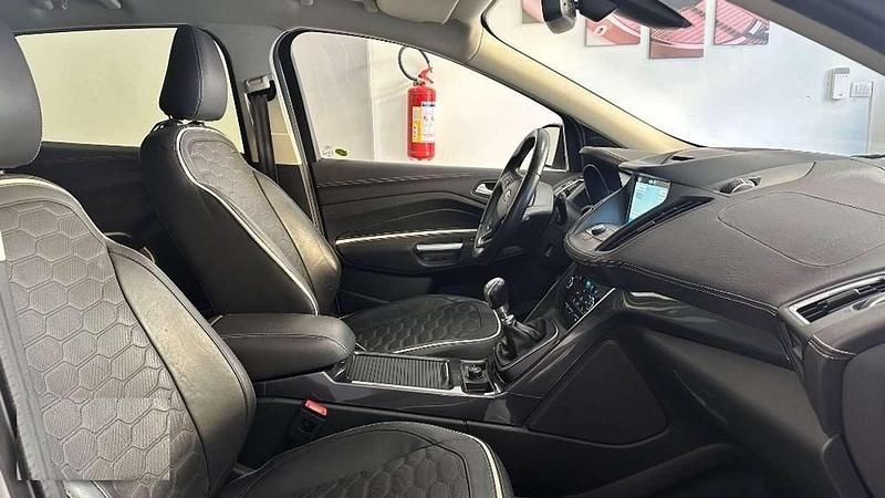 Usata Ford Kuga Vignale 150 CV (110 kW) 2018 Bianco SUV