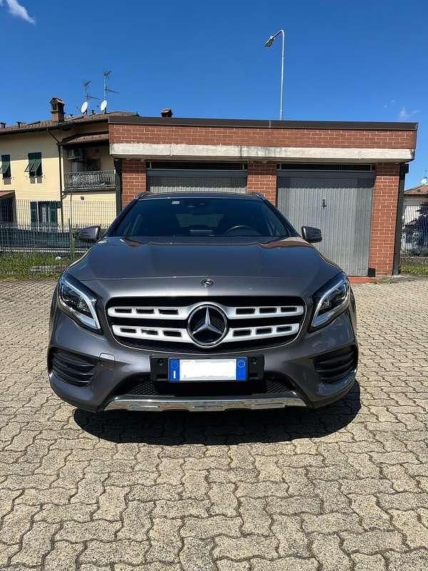 Usata Mercedes GLA200 Premium 156 CV (114 kW) 2019 SUV