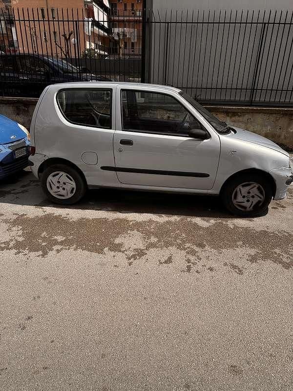 Usata Fiat Seicento 39 CV (28 kW) 2000 Utilitaria