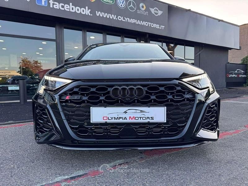 Usata Audi RS3 Ambiente 400 CV (294 kW) 2024 Nero Berlina