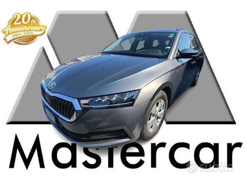 Usata Skoda Octavia Ambition 116 CV (85 kW) 2022 Grigio Station wagon