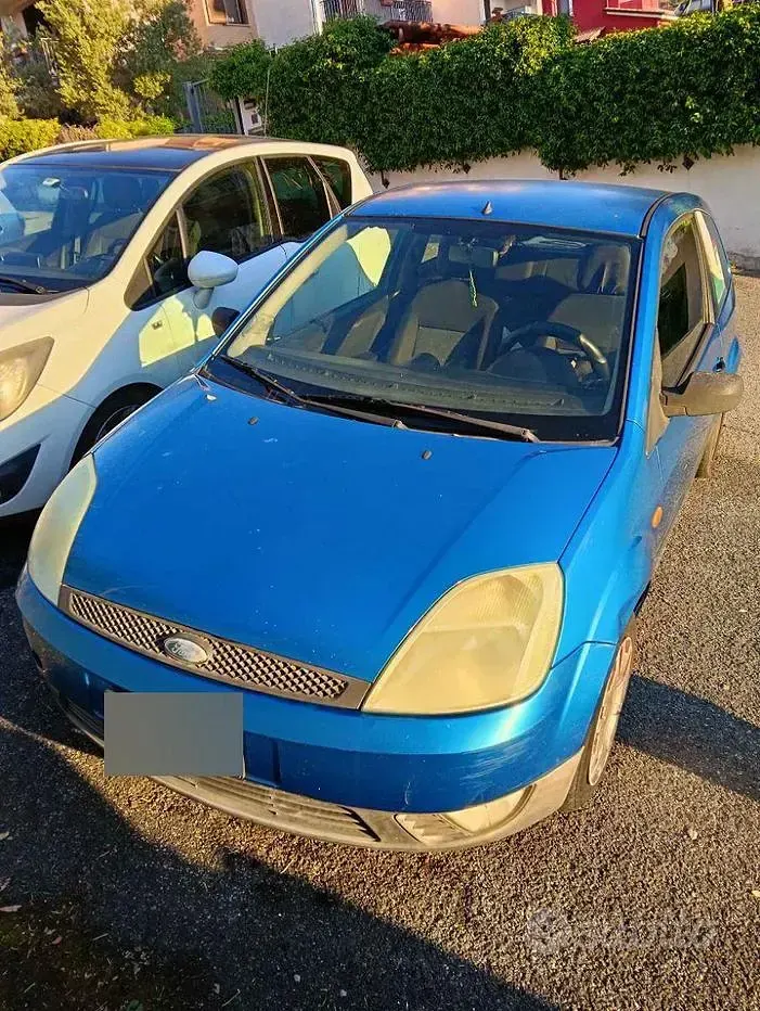 Gebraucht Ford Fiesta 68 PS (50 kW) 2004 Blau Kleinwagen