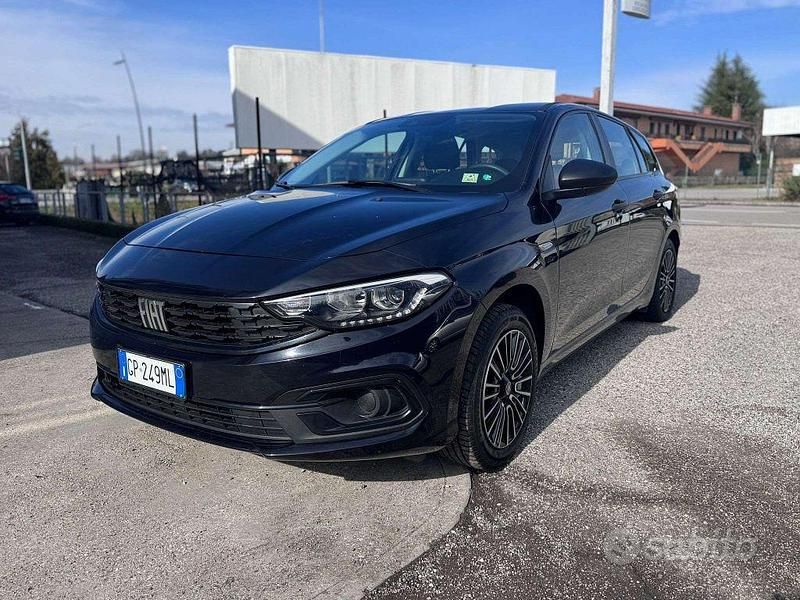 Usata Fiat Tipo 101 CV (74 kW) 2023 Grigio Station wagon