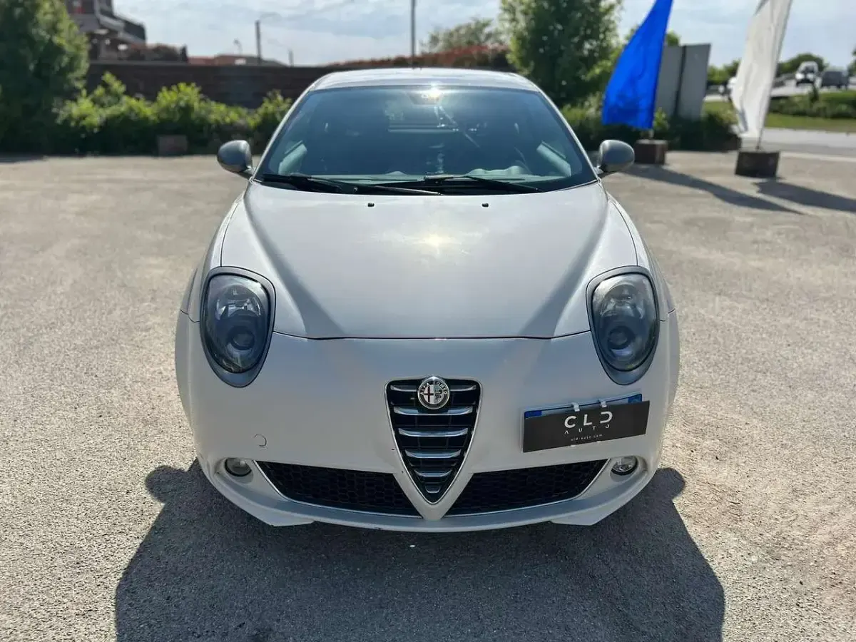 Usata Alfa Romeo MiTo Distinctive 85 CV (62 kW) 2014 Bianco Utilitaria