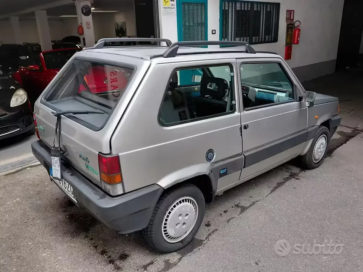 Usata Fiat Panda 54 CV (39 kW) 2000 Grigio Berlina