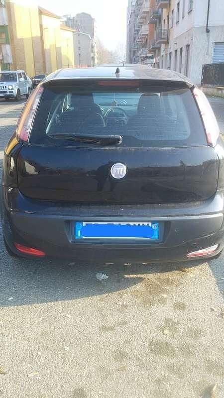 Usata Fiat Punto Evo Dynamic 77 CV (56 kW) 2010 Nero Utilitaria