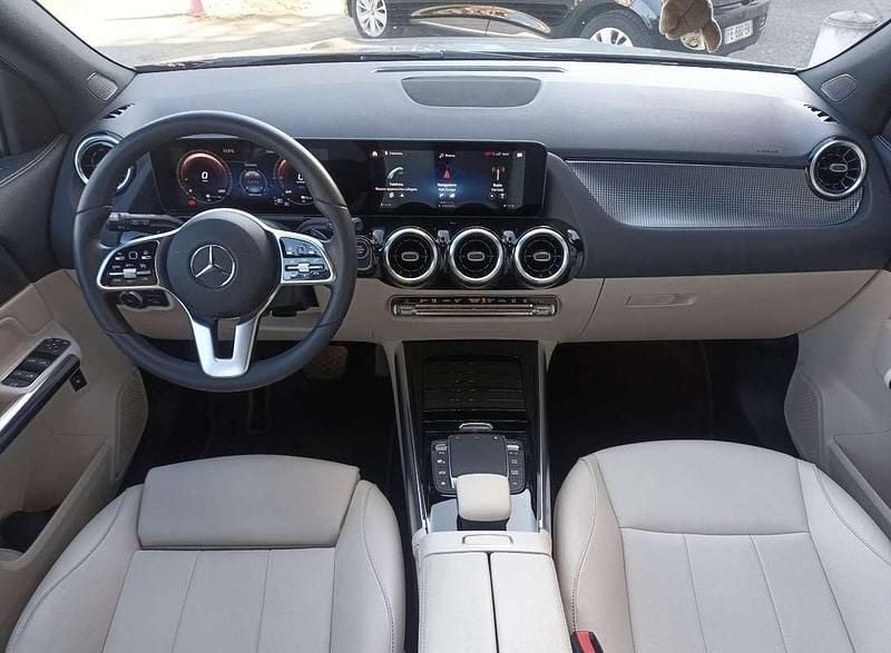 Usata Mercedes GLA250 Premium 160 CV (117 kW) 2022 Grigio SUV