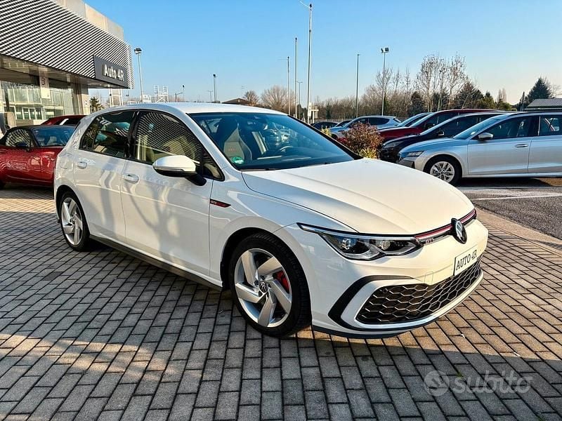 Brugt VW Golf VIII GTI 245 HK (180 kW) 2024 Hvid Sedan