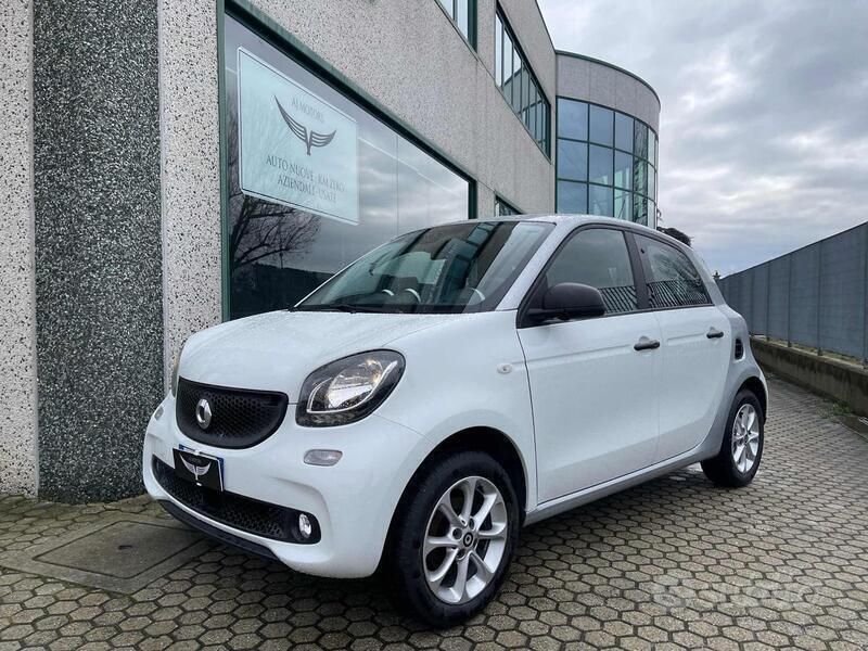 Bianco Usata 2017 Smart ForFour Prime Due volumi | 8400 € (Ottimo prezzo) - Immagine 1/4