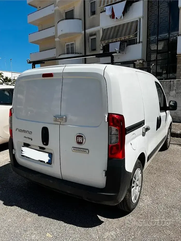 Usata Fiat Fiorino 80 CV (58 kW) 2017 Bianco Monovolume