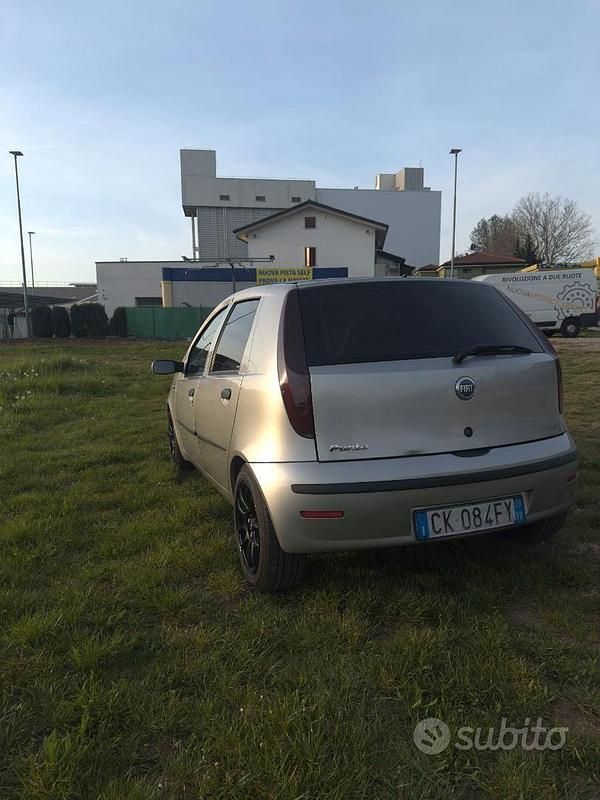 Usata Fiat Punto 2003 Grigio Utilitaria