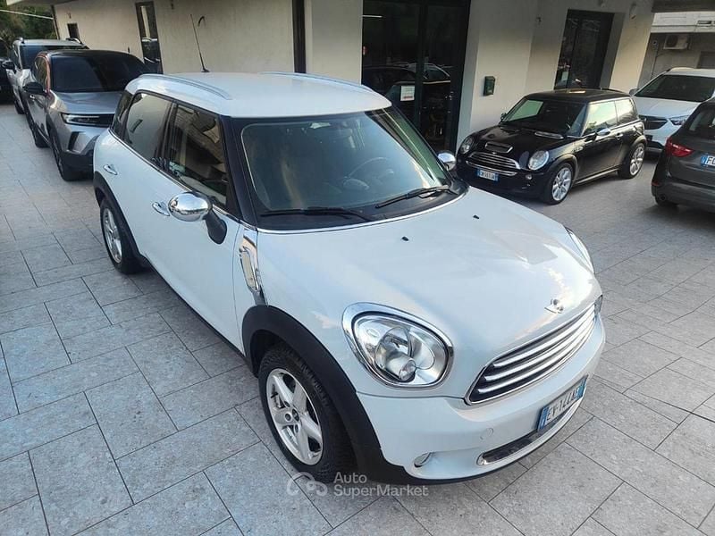 Usata Mini ONE 90 CV (66 kW) 2014 Bianco Utilitaria