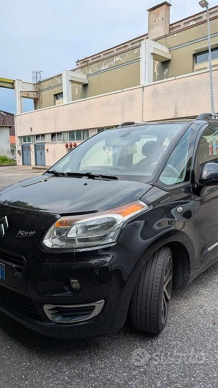 Nero Usata 2009 Citroën C3 Picasso Monovolume | 2800 € (Ottimo prezzo) - Immagine 1/3