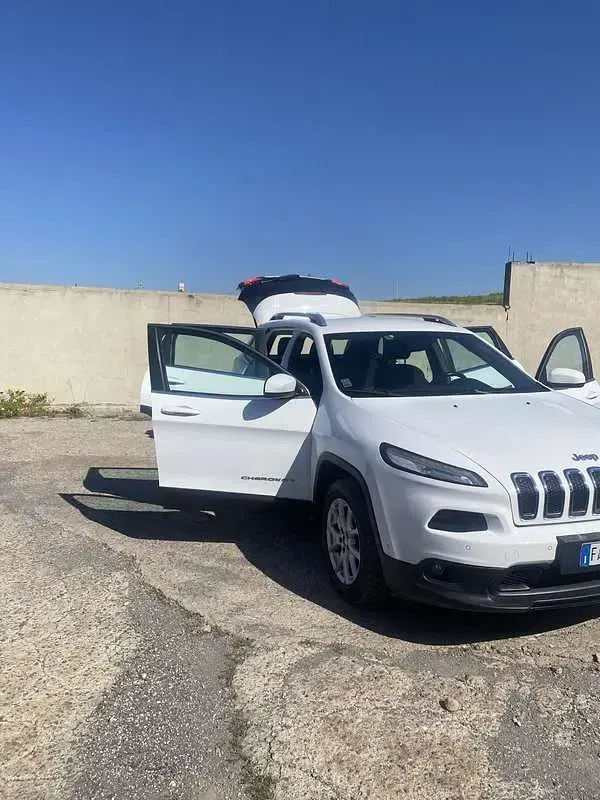 Usata Jeep Cherokee Longitude 185 CV (136 kW) 2015 SUV