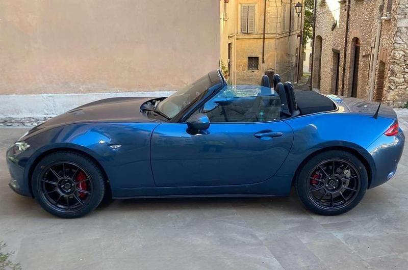 Usata 2019 Mazda MX5 Inclusive Cabrio | 28.500 € (Buon prezzo) - Immagine 1/2