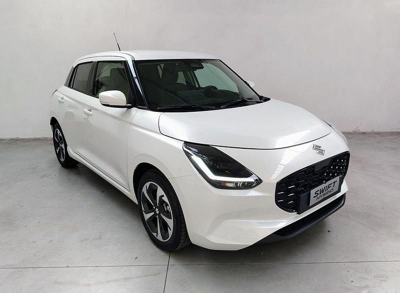 Nuova Suzuki Swift 83 CV (61 kW) 2025 Bianco Utilitaria