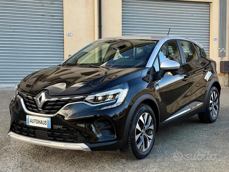 Usata Renault Captur Zen 101 CV (74 kW) 2020 Nero SUV