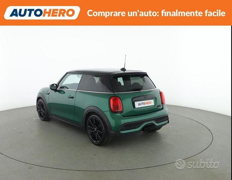 Usata Mini Cooper S Essential 178 CV (130 kW) 2023 Verde Utilitaria