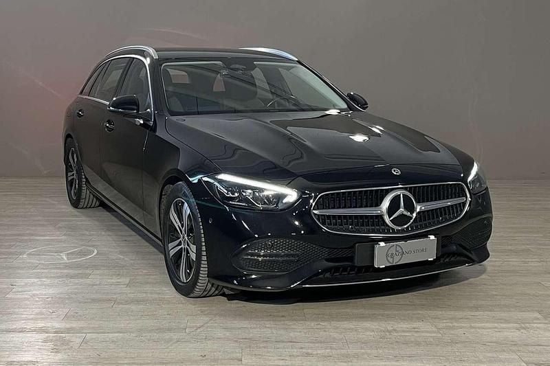 Usata Mercedes C220 Advanced Plus 200 CV (147 kW) 2023 Nero met Station wagon