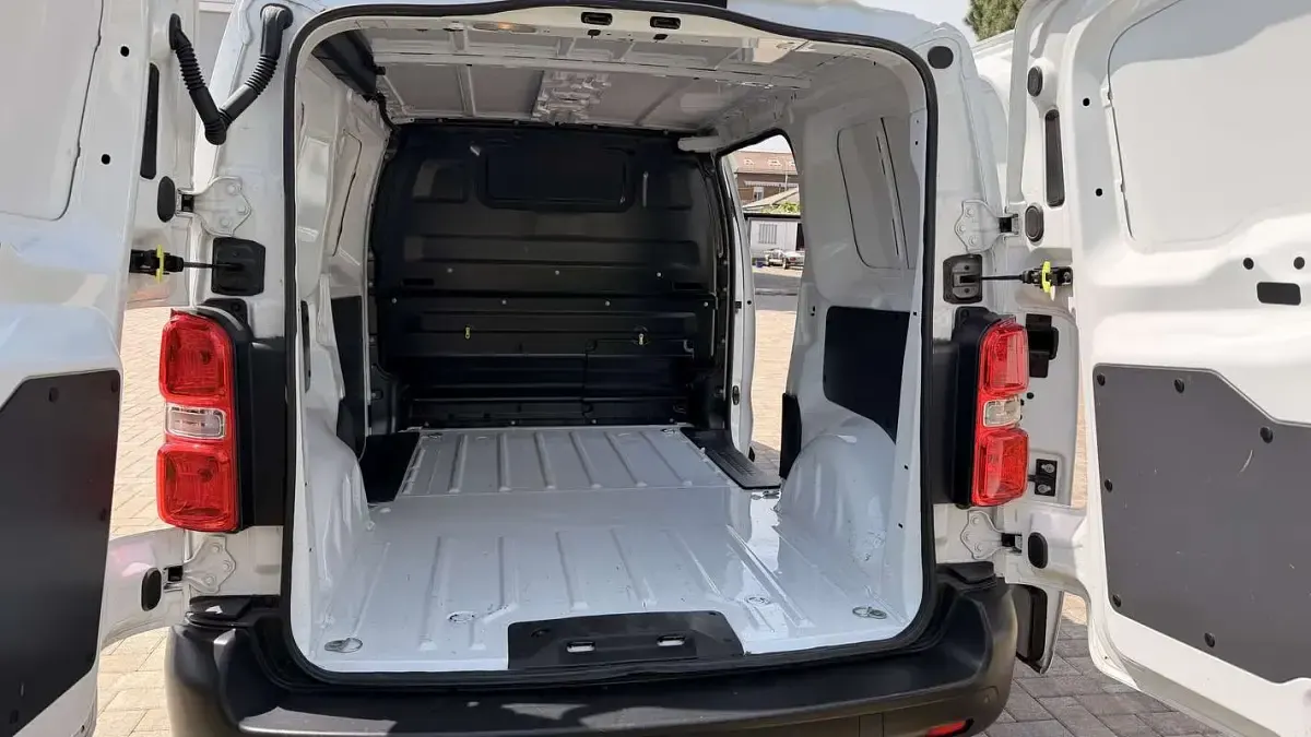 Usata Citroën Jumpy 120 CV (88 kW) 2022 Bianco Monovolume