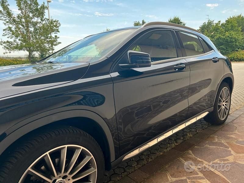 Usata Mercedes GLA220 Premium Plus 2018 Nero SUV