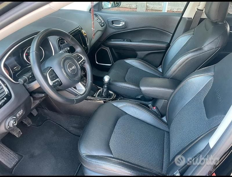 Usata Jeep Compass Limited 120 CV (88 kW) 2018 Nero SUV