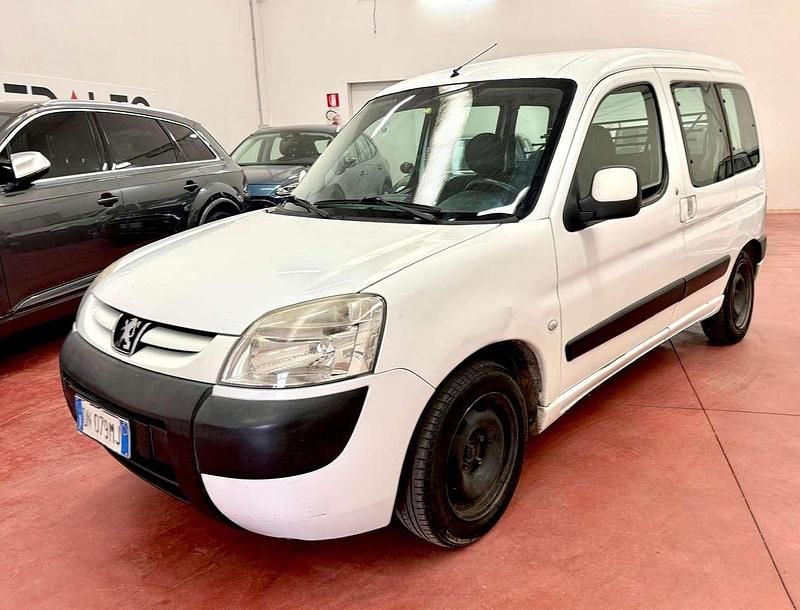 Usata Peugeot Partner 90 CV (66 kW) 2008 Bianco Monovolume