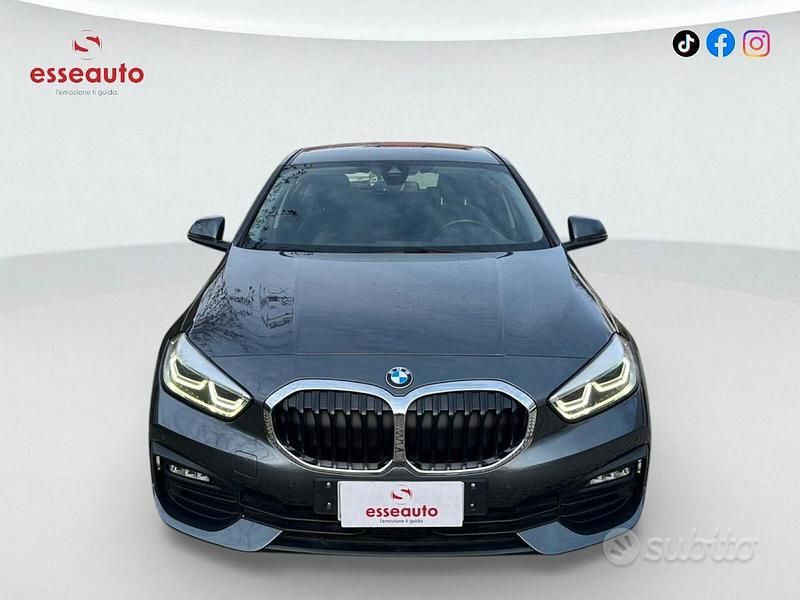 Usata BMW 116 116 CV (85 kW) 2020 Gray Utilitaria
