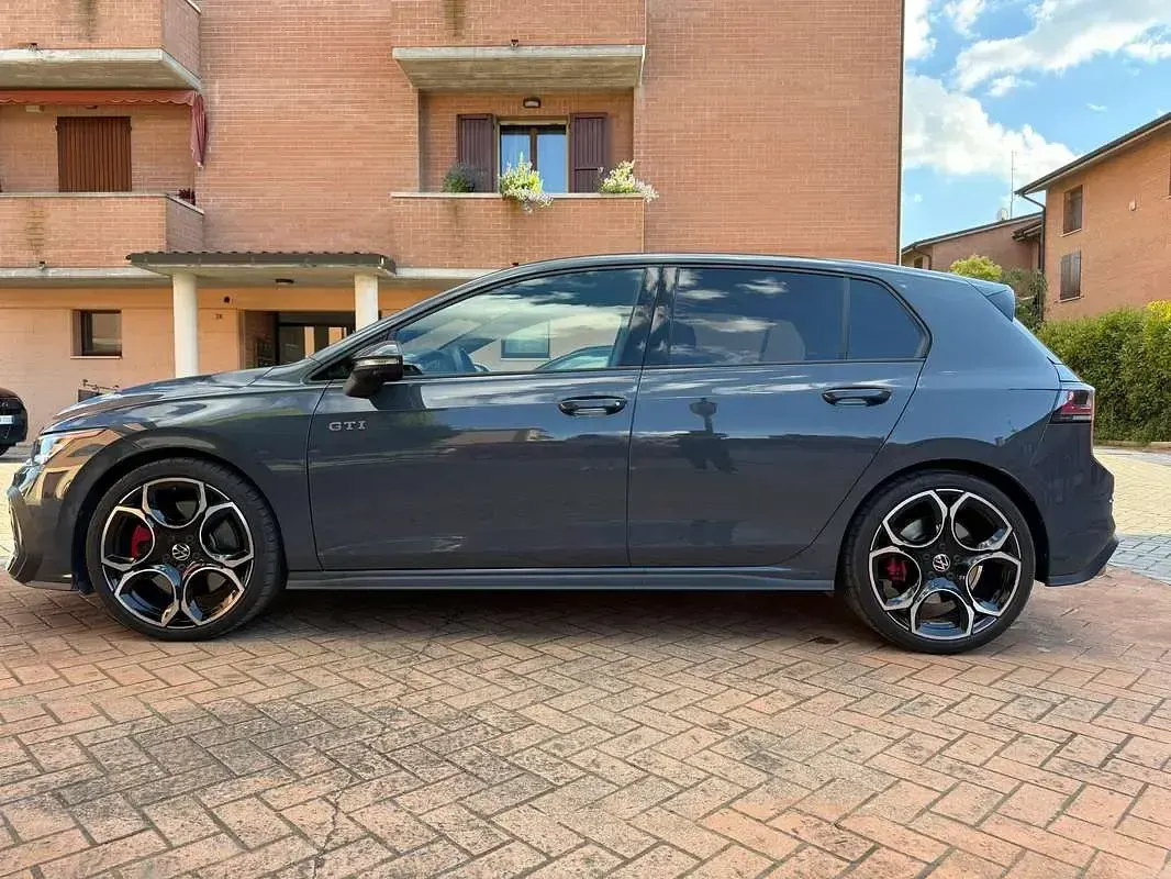 Usata VW Golf VIII GTI 265 CV (194 kW) 2024 Berlina